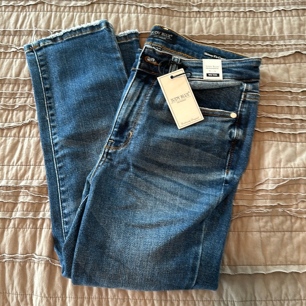 Judy Blue Capri Jeans